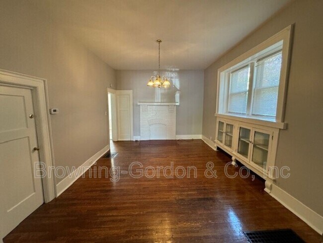 Foto del edificio - 1503 Bernard Ave