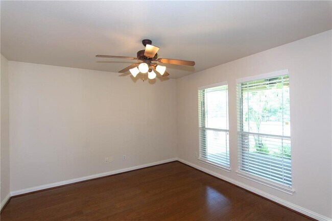 Building Photo - 705 Wood Mesa Ct