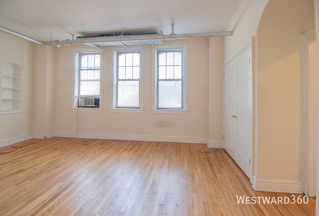Foto del edificio - 1620 W Farwell Ave