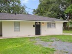 Primary Photo - 422 Pecan St