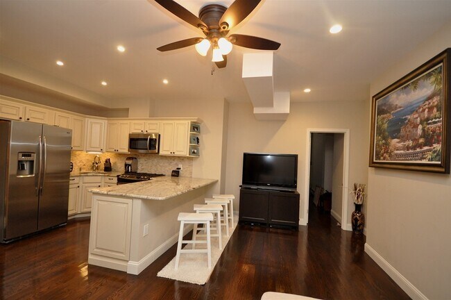 Foto del edificio - 531 Beacon St