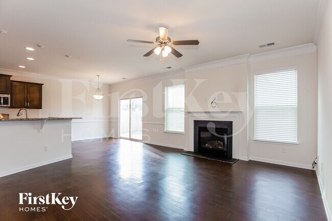 Building Photo - 104 Rockhopper Lane