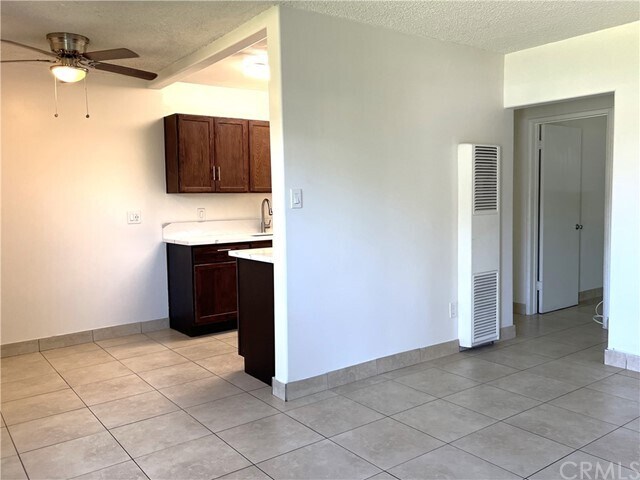 Foto del edificio - 1222 W Brook St