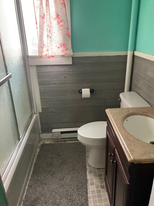 Bathroom - 92 Fishing Creek Rd