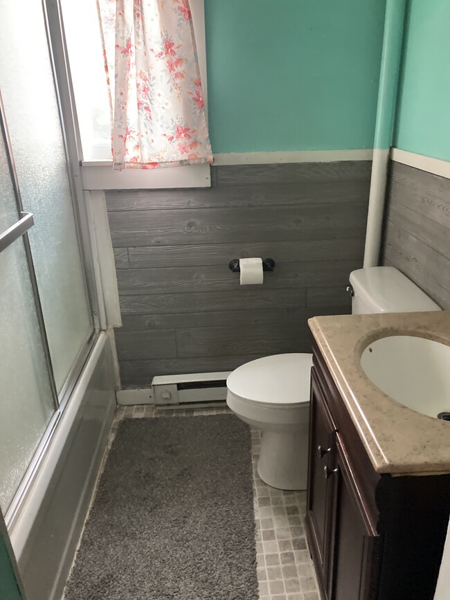 Bathroom - 92 Fishing Creek Rd
