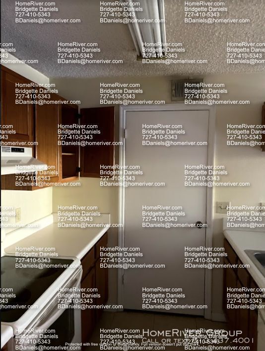 Building Photo - Great 1 Bedroom Condo in Grande Oasis