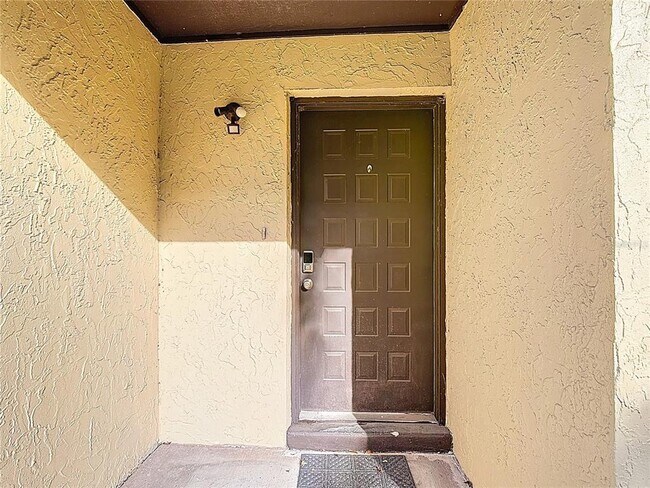 Foto del edificio - 571 Hunter Cir