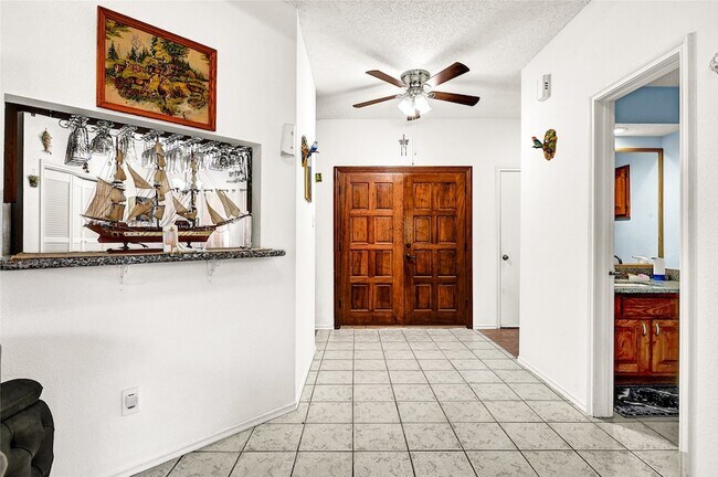 Foto del edificio - 13523 Pasa Robles Ln