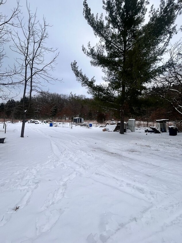 Building Photo - E3144 Willow Rd