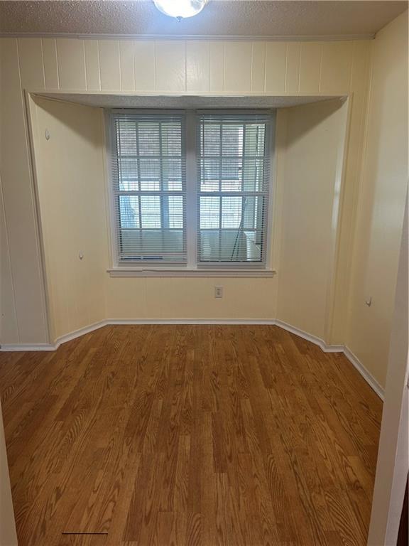 Building Photo - 538 Highland Woods Dr W