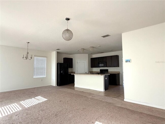 Building Photo - 540 Honey Bell Rd