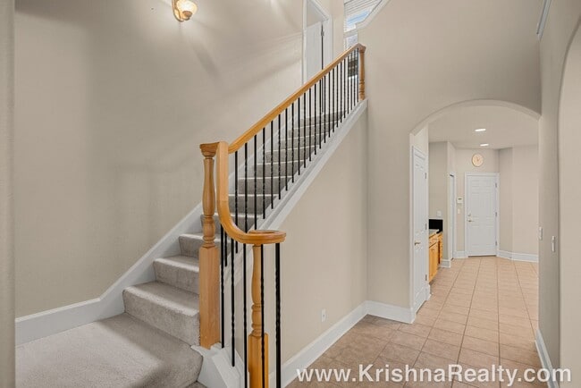 Building Photo - 12834 NW Alsace Ln
