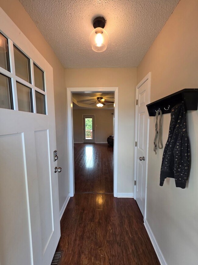 Building Photo - Welcome to Your Dream Retreat!