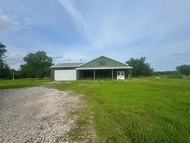 Building Photo - 5630 Pitts Rd