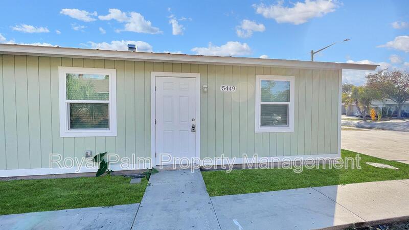 Primary Photo - 5449 Eighth Avenue
