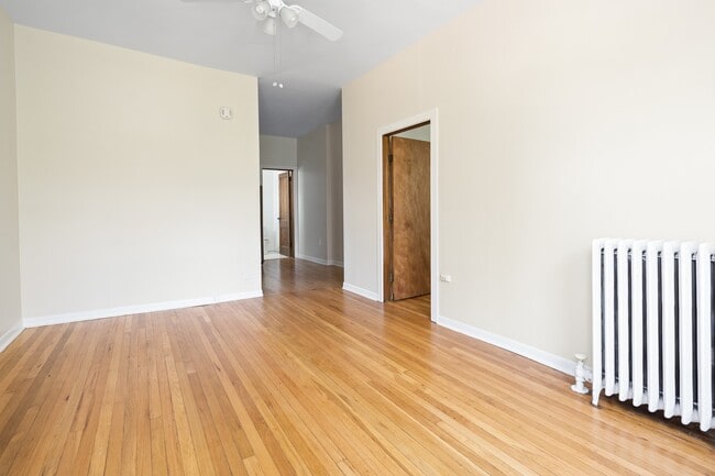 Building Photo - 5618 N Winthrop Ave