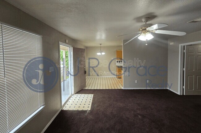Foto del edificio - 1306 Dugger Cir