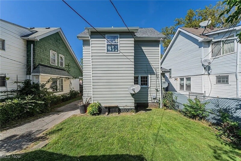 13412 5th Ave East Cleveland, OH 44112 – photo 2