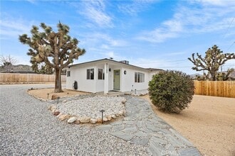 Building Photo - 55585 Onaga Trail