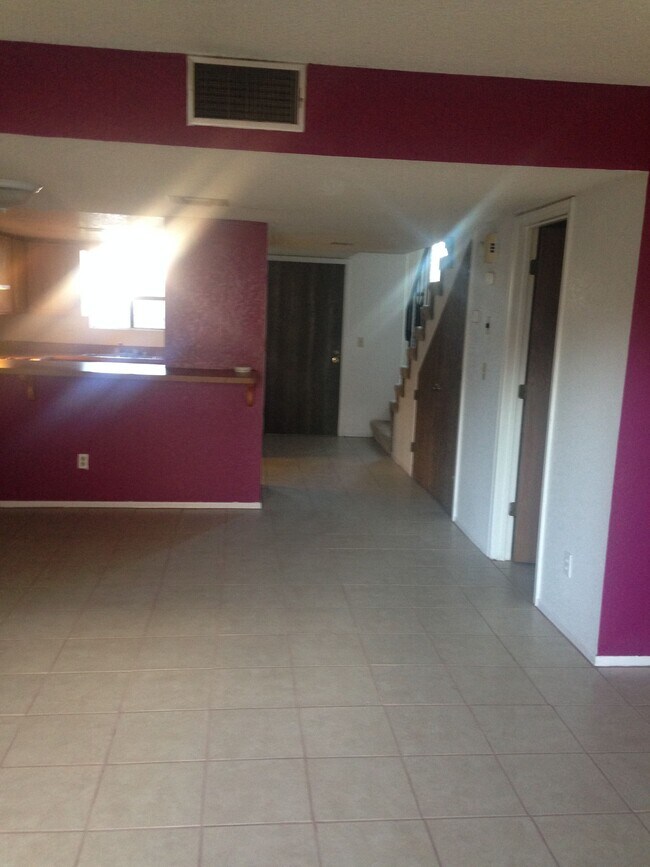 797 W Mesa Verde Dr Unit 6, Nogales, AZ 85621 Condo for Rent in