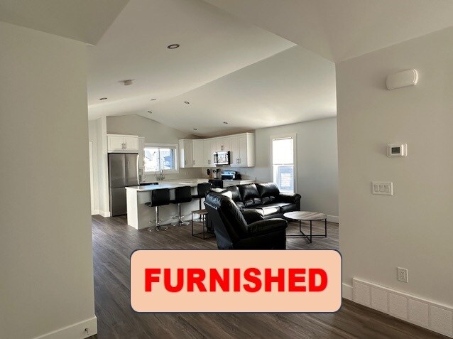 Photo du bâtiment - 8419-A-8481 81st St