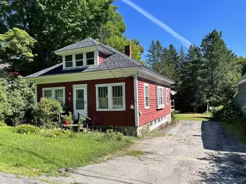 Primary Photo - 125 Starling St
