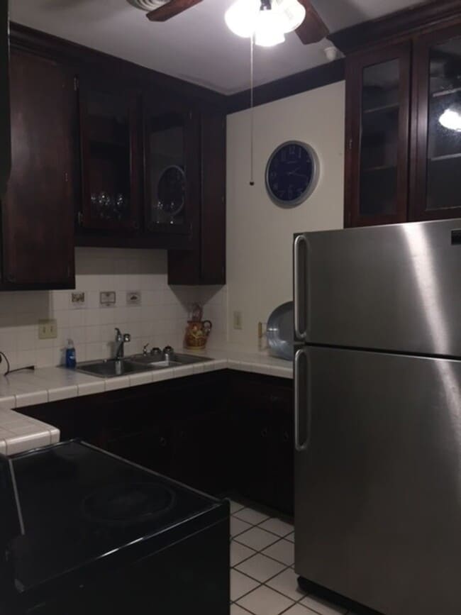 Building Photo - $250 OFF 1st month's rent! 2 Bedroom Condo...