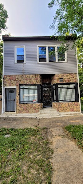 Primary Photo - 408 W 103rd St