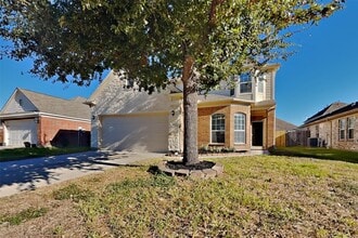 Building Photo - 2411 Lofty Falls Ct