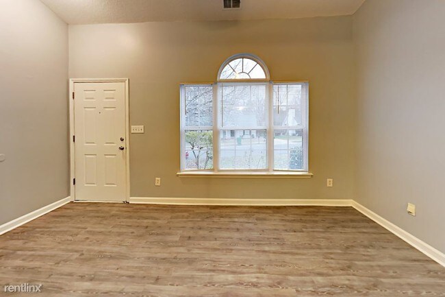 Foto del edificio - 3722 Hunters Run Ln