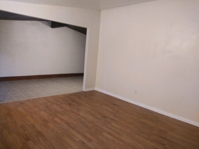 Foto del edificio - 3401 NW Williams Ave