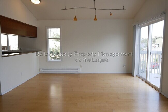 Building Photo - 1712 NW 85th St