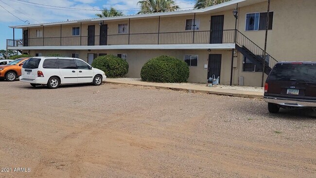 Building Photo - 110 N Ford St