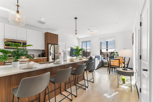 Foto del edificio - 600 Broadway-SI ID1240317P