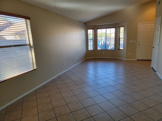 Building Photo - 16885 W STATLER ST, Surprise, AZ 85388