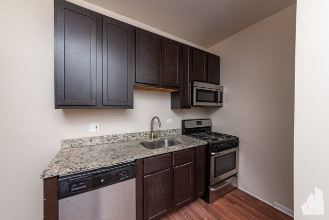 Foto del edificio - 3751 W Sunnyside Ave