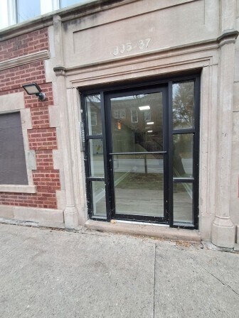 Foto del edificio - 935 W Marquette Rd