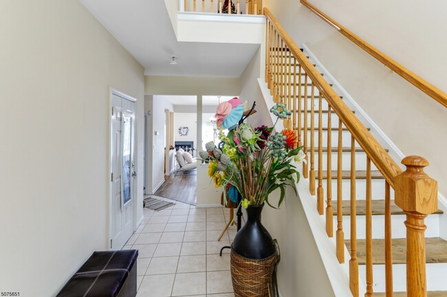 Foto del edificio - 376 Summerhill Dr