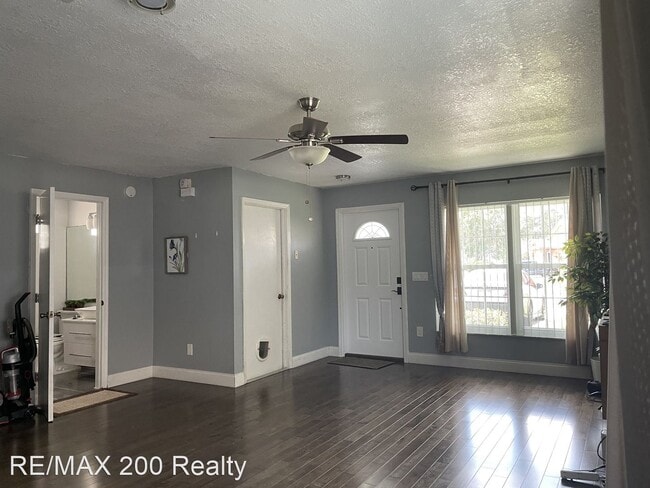 Building Photo - 3 br, 3 bath House - 9546 Chandon Drive