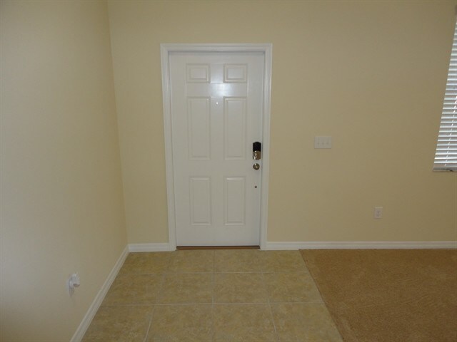 Foto del edificio - 513 Vista Ridge Dr