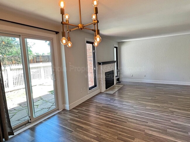 Photo - 3032 S Macon Cir Townhome