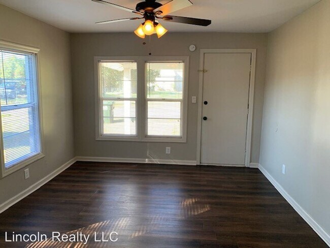 Foto del edificio - 2 br, 1 bath House - 212 N Owens Street