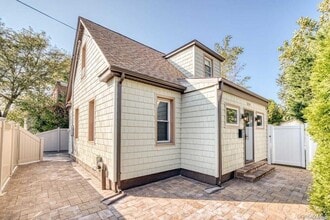 Building Photo - 524 Central Ave