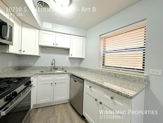 Foto del edificio - Great Apartment For Rent