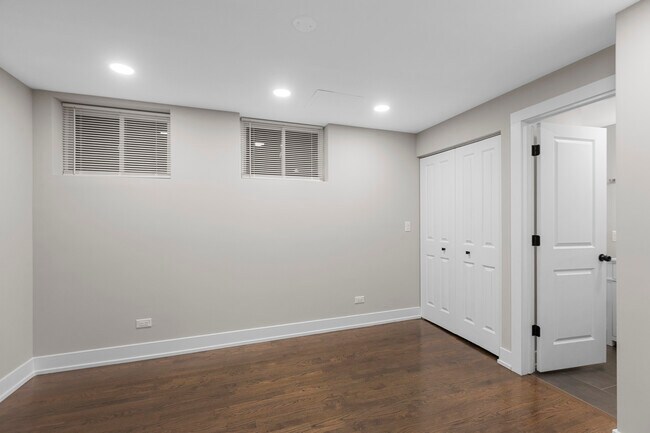 Foto del edificio - 2618 N Mozart St