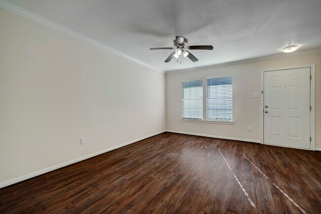 Foto del edificio - 214 W 17th St