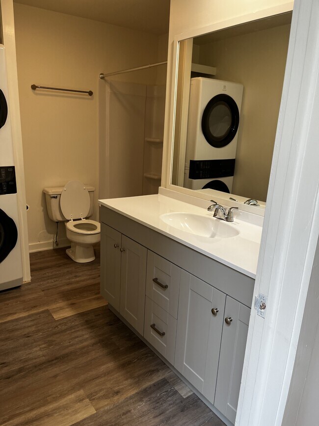 Foto del edificio - 1829 Eden Ln