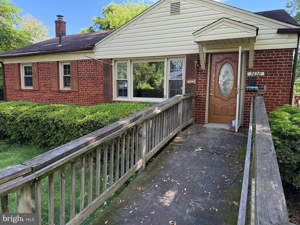 Primary Photo - 7428 Nigh Rd