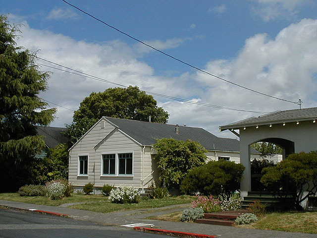 Primary Photo - 262 12th St