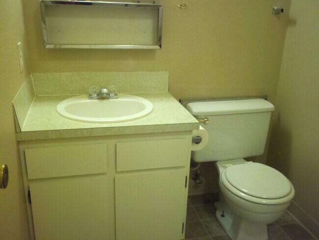 bathroom Washer and dryer - 477 White Cloud Dr